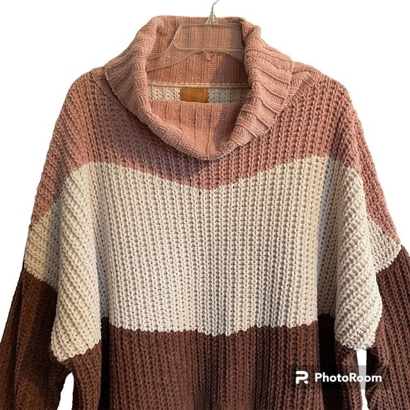 POL Canyon Rose Color Block Oversized Chenille Turtleneck Sweater Size L… - Picture 3 of 9